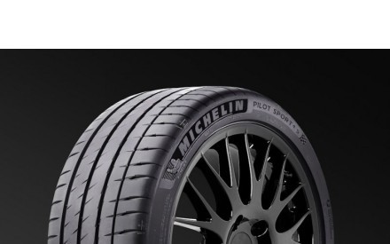 Anvelope de vara MICHELIN PILOT SPORT 4 S 295 / 30 R20