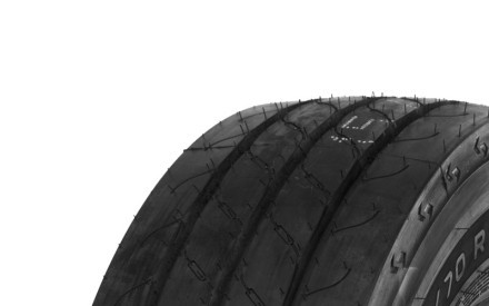 Anvelope de trailer Prometeon 245/70R17.5 PROMETEON R02 PRO TRAILER 143/141L(146/146K) TL M+S 3PMSF 245 / 70 R17.5